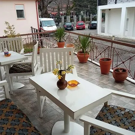 بيت ضيافة Sakis.