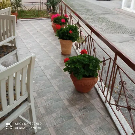 ゲストハウス Sakis. Órma