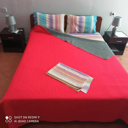 ゲストハウス Sakis. Órma