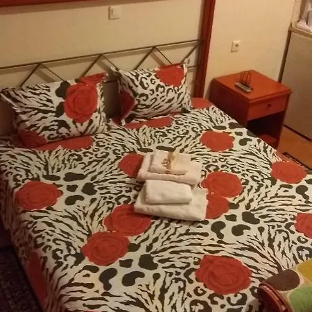 بيت ضيافة Sakis.