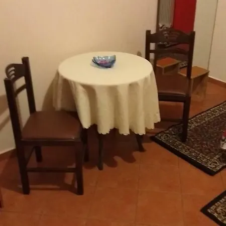 Sakis. Vendégház *
