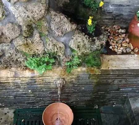 ゲストハウス Sakis. Órma