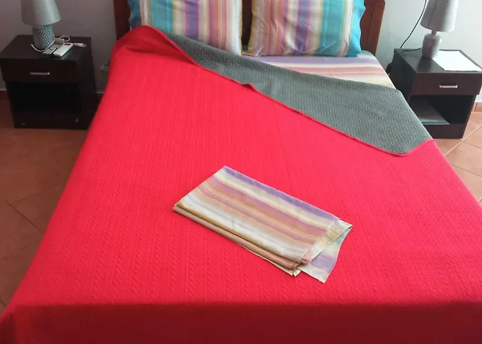 Konukevi Sakis. Órma